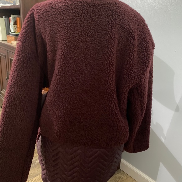 Athleta Cozy Sherpa Snap Sweatshirt - Picture 8 of 10